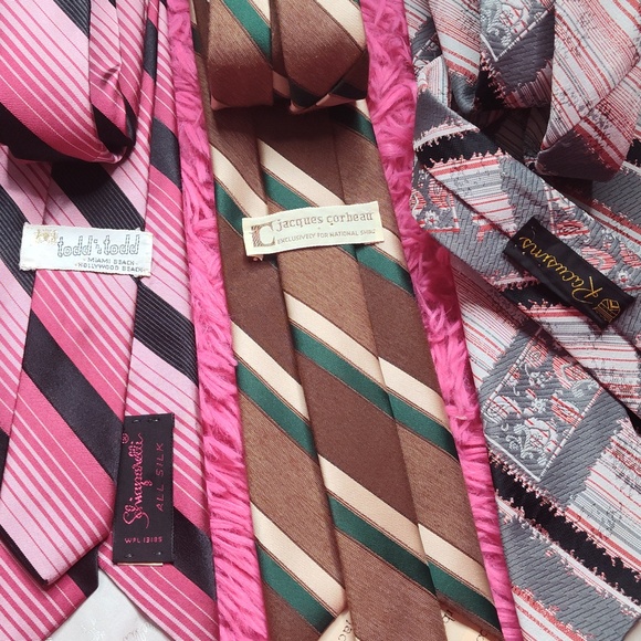 Neck Tie 5 pcs Assorted Brand and Colors - Picture 5 of 5
